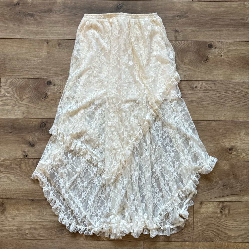 Layered Half Slip Lace Skirt | Size Small | Cream - Picture 2 of 5